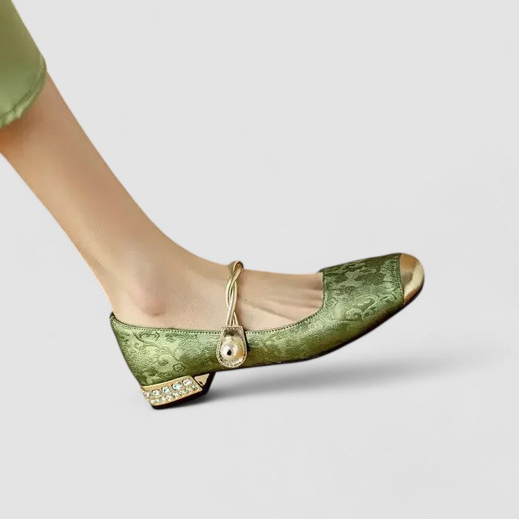 Anika Signature Flat Shoes | Women's Footwear